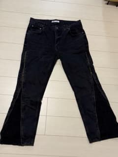 ZARA サイドジップフレアデニムのサムネイル