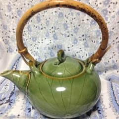 タイ食器お急須のサムネイル