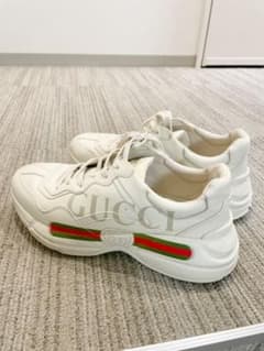 〔ライトン〕 ウィメンズ GUCCI ロゴ レザー スニーカーのサムネイル