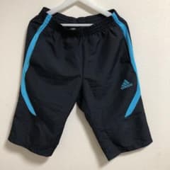 adidas アディダス ハーフパンツのサムネイル