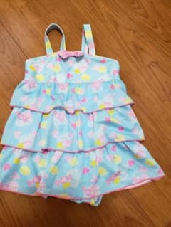 【夜空さん専用】女の子の水着　110cmのサムネイル