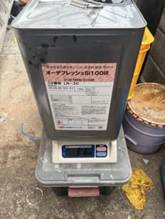 日本ペイント オーデフレッシュSi100III 3分艶 LN-20のサムネイル