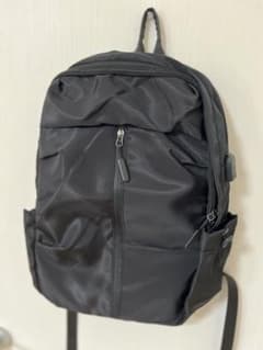 (新品) USBポート付き 多機能バックパック ブラックのサムネイル