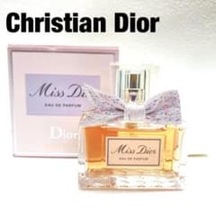 MIss Dior オードパルファン 香水 30mlのサムネイル