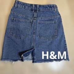 H&M（DIVIDED）のデニムミニスカートSサイズのサムネイル
