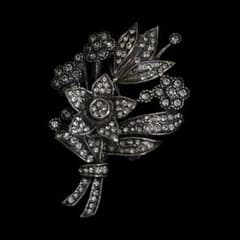 Saint Laurent Paris エディ期 フラワーブーケブローチ - メルカリ