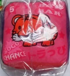 GOGO CHANCE サイコロ型 クッション キャラクターグッズ非売品のサムネイル