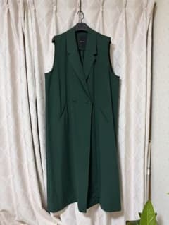 【美品】JEANASIS ロングジレ ベスト グリーンのサムネイル