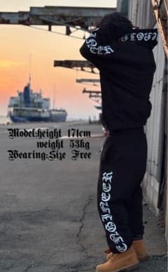 BAD SHIP フード付きパーカー 黒のサムネイル
