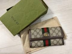 GUCCI GGキャンバス 長財布のサムネイル