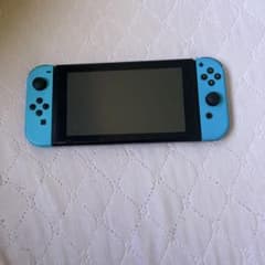 Nintendo Switch 本体 ネオンブルーのサムネイル