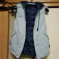 更に値下げました！即完売！PLSTリバーシブルベスト♥のサムネイル