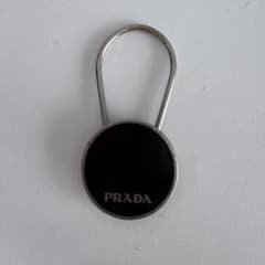 PRADA キーリングのサムネイル
