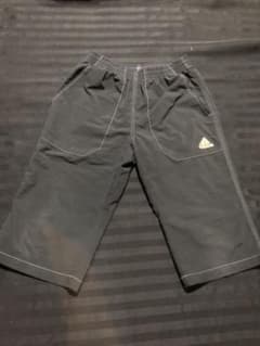 adidas アディダス ハーフパンツ　160男の子のサムネイル