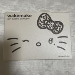 WAKEMAKE Hello Kitty Soft Blurring Eyeshadow Palette 30