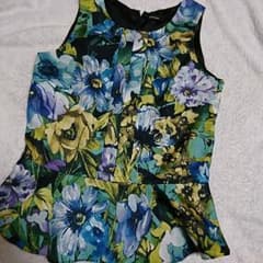 お値下げ EMODAノースリーブトップスのサムネイル