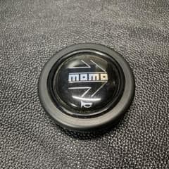 momo ホーンボタンのサムネイル