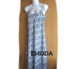 EMODA 花柄 ノースリーブ ロングワンピースのサムネイル
