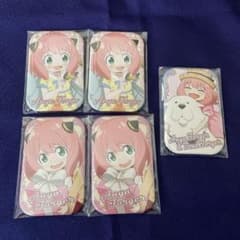 SPY×FAMILY スパイファミリー まるかく缶バッジ アーニャ ボンドのサムネイル
