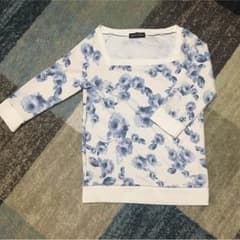花柄♡トップスのサムネイル