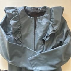 BeBe Petits PoisVert フリルジャケット 150 合皮革ジャン