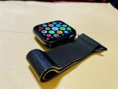 Apple Watch Series 4（GPSモデル）- 44mmのサムネイル