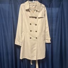 トレンチコート ベージュ ダブルボタンのサムネイル