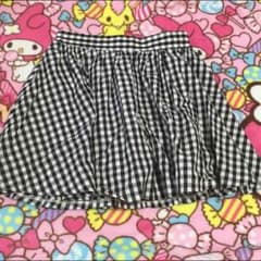 チェックスカートのサムネイル