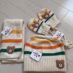 ミキハウス　ホットビスケッツ　帽子、手袋、マフラーのサムネイル