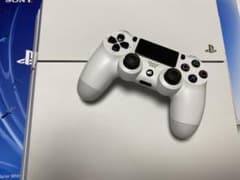 PlayStation®4 グレイシャー・ホワイト 500GB CUH-110…のサムネイル