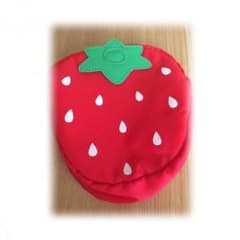 いちごのポーチのサムネイル
