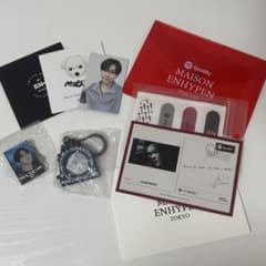 ENHYPEN エナプ ジョンウォン キーホルダー トレカ maisonのサムネイル