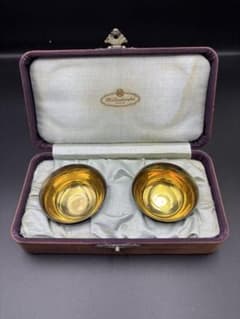 三越 純銀 銀杯 鎚目 酒盃 猪口 三越 純銀 銀杯 鎚目 酒盃 猪口 - メルカリ