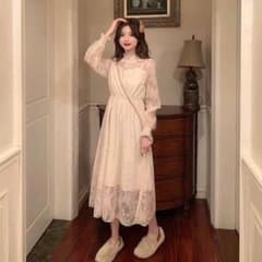 長袖レースワンピースのサムネイル