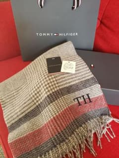 トミーヒルフィガー　マフラーのサムネイル