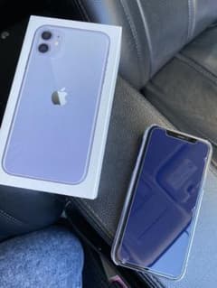 iPhone 11 パープル 64 GB SIMフリーのサムネイル