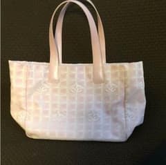 シャネル ニュートラベルライントートバッグ ピンクのサムネイル