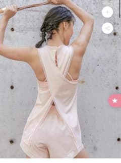 ノースリーブ　ヨガウェアのサムネイル