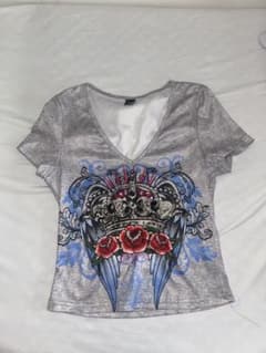 クラウン＆ローズ柄 Vネック 半袖Tシャツのサムネイル