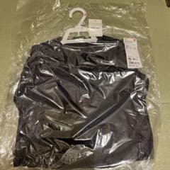 ★新品★ユニクロ ライトウォームコンパクトジャケットのサムネイル