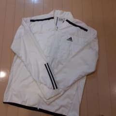 adidasゴルフウェアのサムネイル