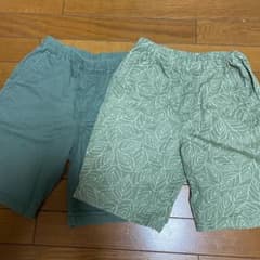 ユニクロ キッズ ハーフパンツ　4枚セットのサムネイル