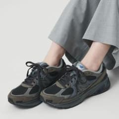 New Balance のU20107Z3 ダークグレー 25 - メルカリ