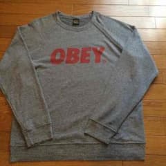 m様専用  OBEY トレーナーのサムネイル
