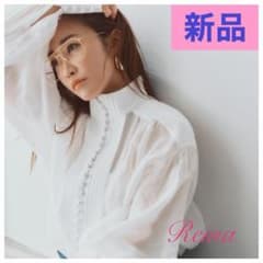 新品タグ付き✨CADUNE 神崎恵　タックボリュームブラウス　38 カデュネ 新品タグ付✨CADUNE 神崎恵 タックボリュームブラウス 38 カデュネ