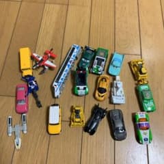 トミカ  などセット19個のサムネイル