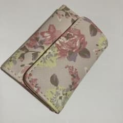 ☆Francfrancの花柄キーケースのサムネイル
