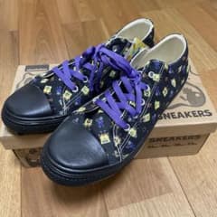 未使用品　スポンジボブ スニーカーのサムネイル