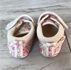 ファーストシューズのサムネイル