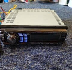 ALPINE CDA-9856Ji カーオーディオ 本体　MP3のサムネイル